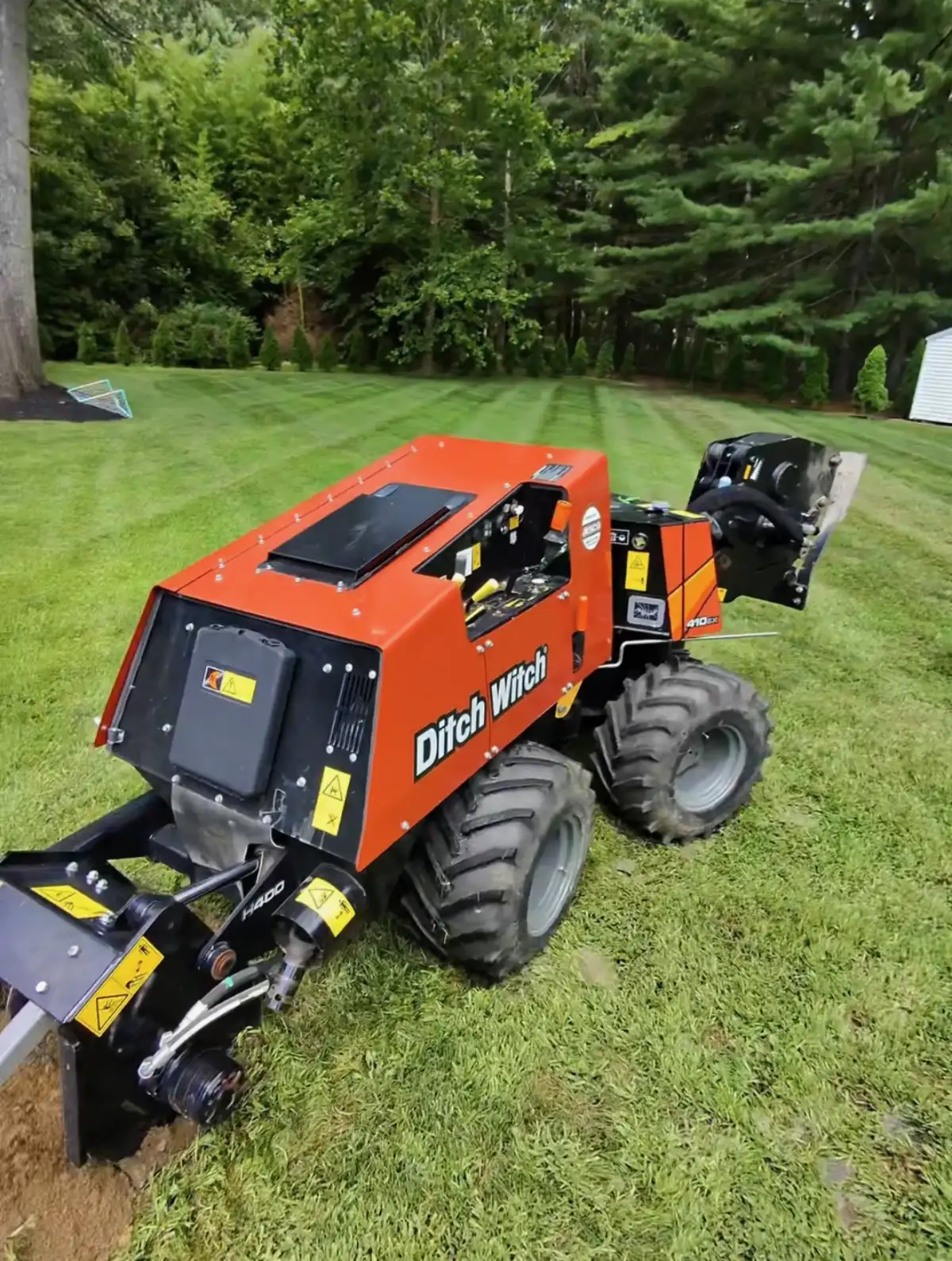 Ditch Witch skid steer used for irrigation trenching